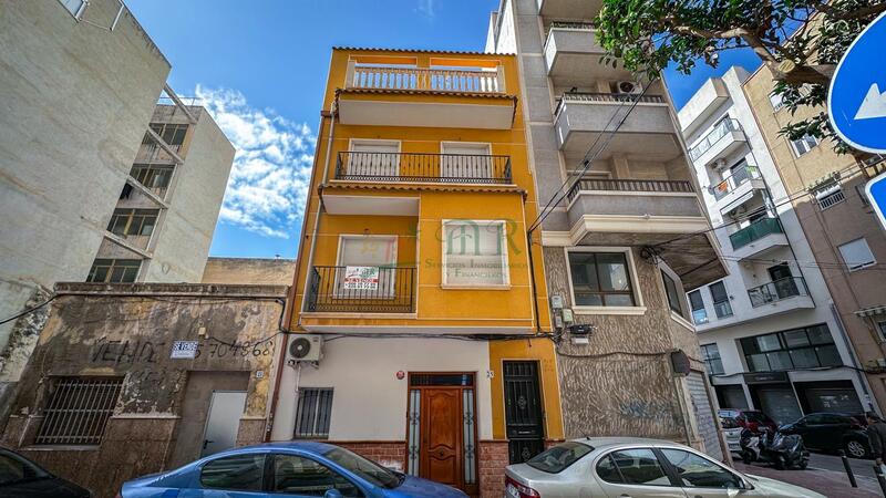 Duplex till salu i Santa Pola, Alicante