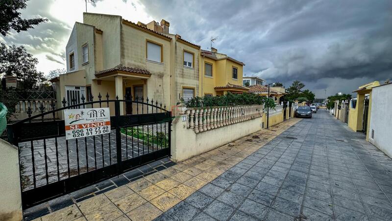 3 Cuarto Casa de Campo en venta