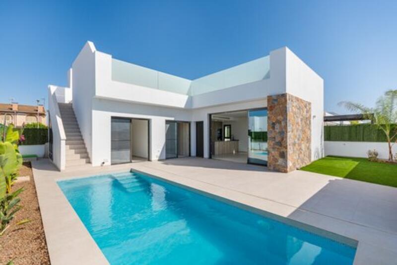Villa en venta en Los Alcazares, Murcia