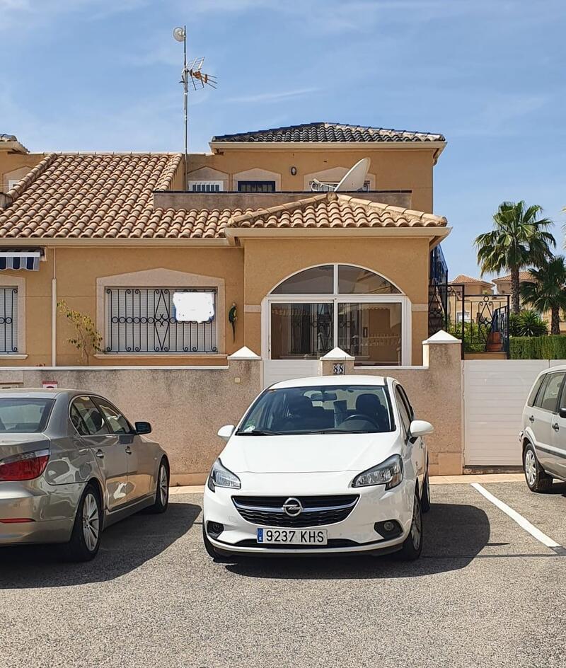 Villa till salu i Playa Flamenca, Alicante