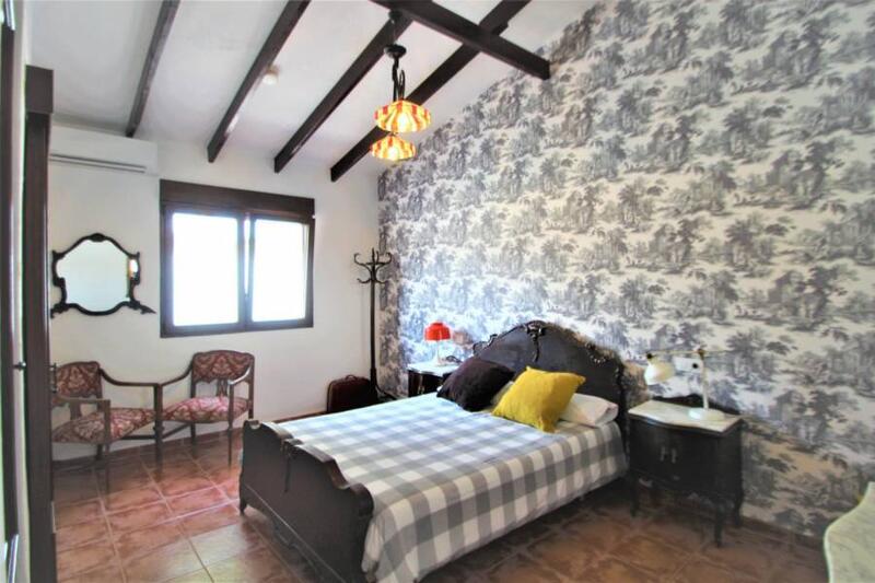 9 Schlafzimmer Villa zu verkaufen