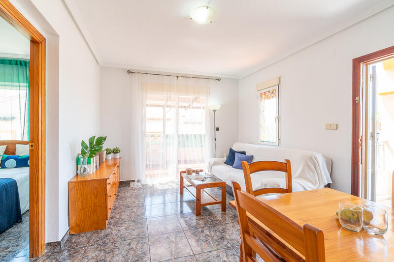 2 Cuarto Villa en venta