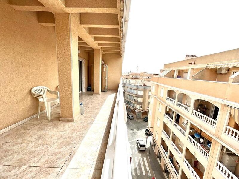 Apartamento en venta en Torrevieja, Alicante