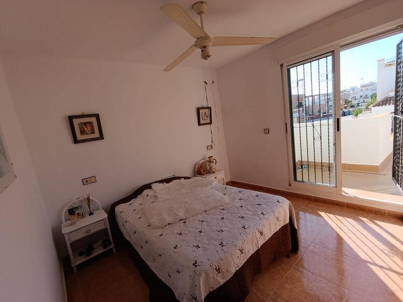 3 Cuarto Villa en venta