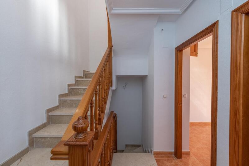 2 Cuarto Villa en venta