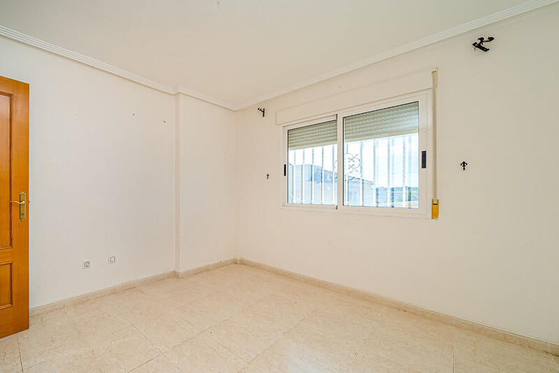 4 Cuarto Villa en venta