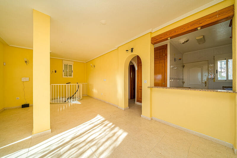 4 Cuarto Villa en venta