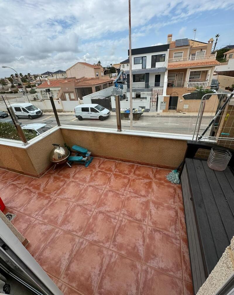 2 Cuarto Villa en venta