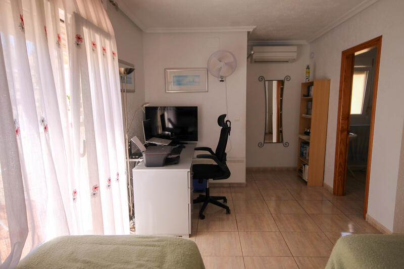 3 Cuarto Villa en venta