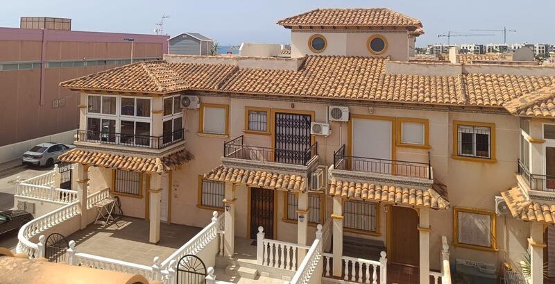 Villa for sale in Playa Flamenca, Alicante