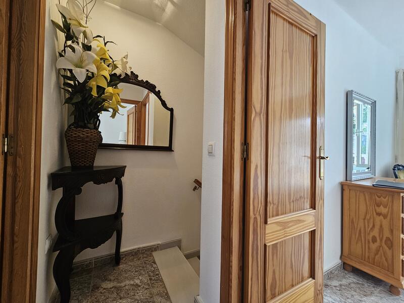 2 Cuarto Villa en venta