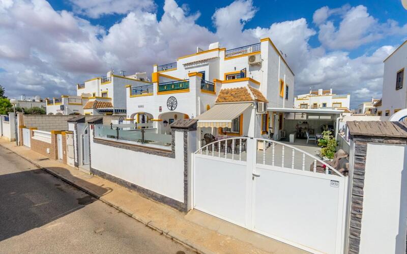 3 bedroom Villa for sale