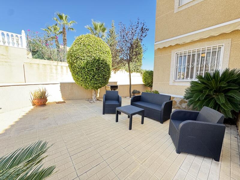 Villa à vendre dans Villamartin, Alicante