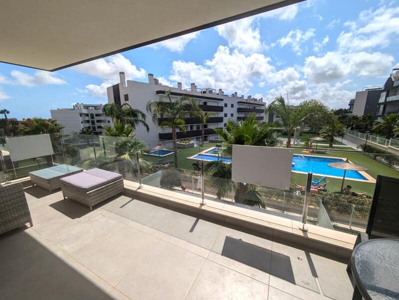 Apartment for sale in Villamartin, Alicante