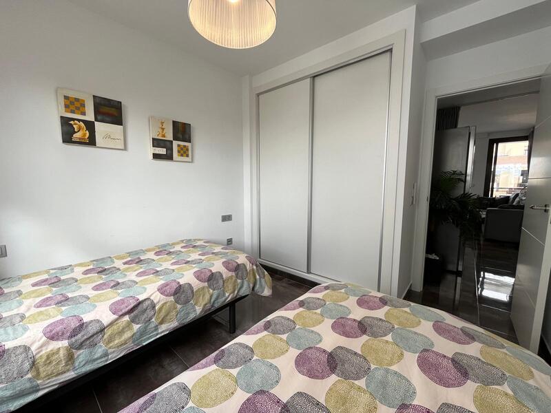 2 slaapkamer Appartement Te koop