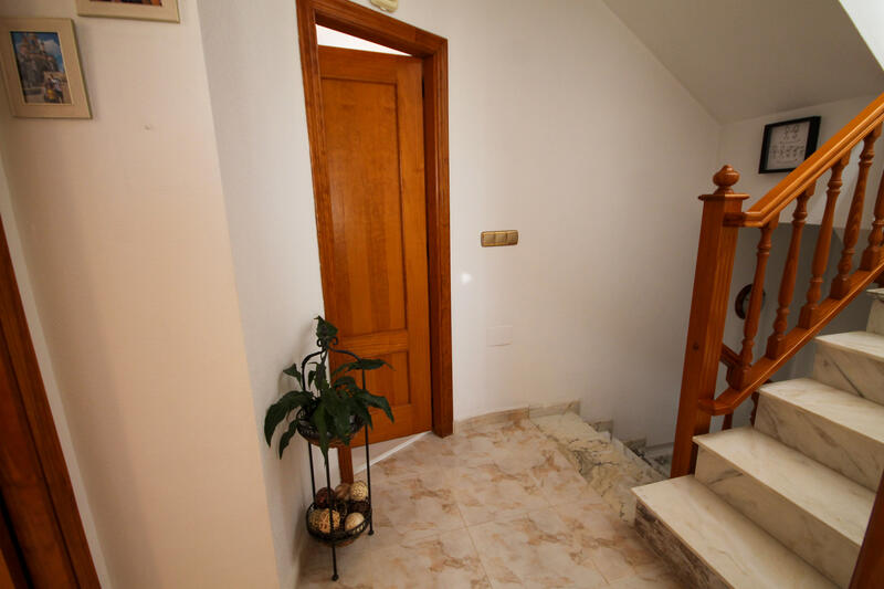 4 Cuarto Villa en venta