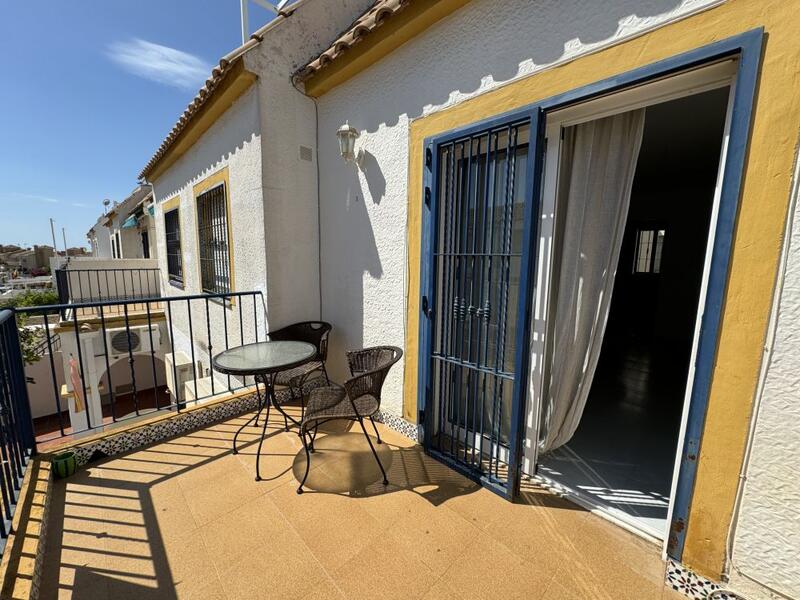 Villa for sale in Playa Flamenca, Alicante