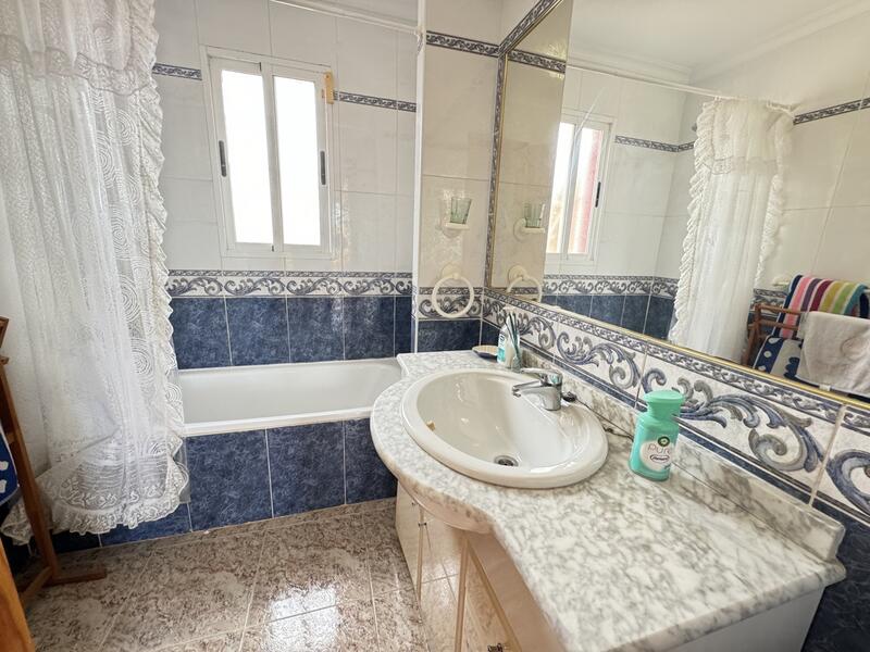 3 Cuarto Villa en venta