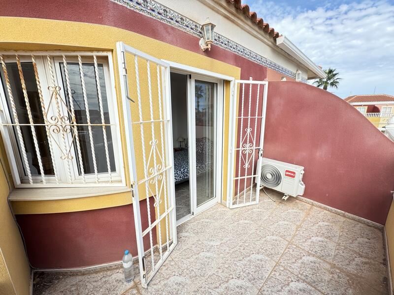 3 Cuarto Villa en venta