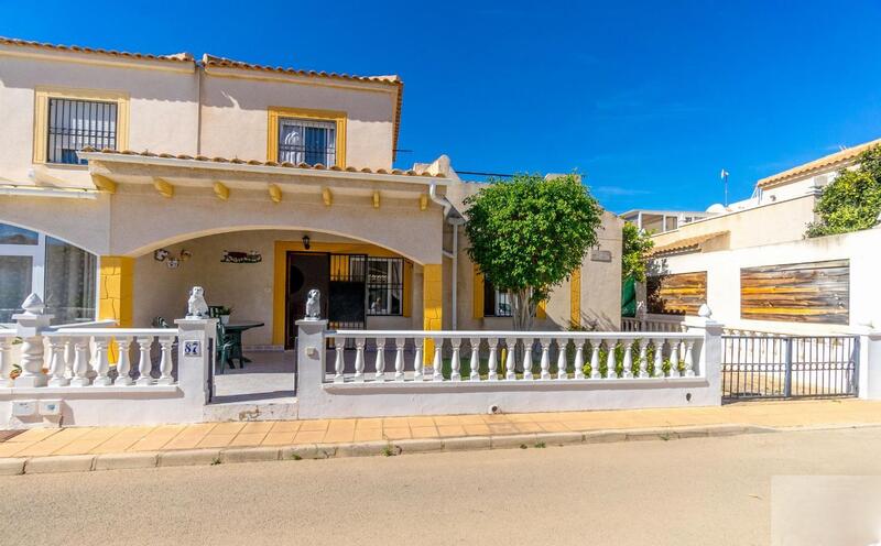 3 Cuarto Villa en venta