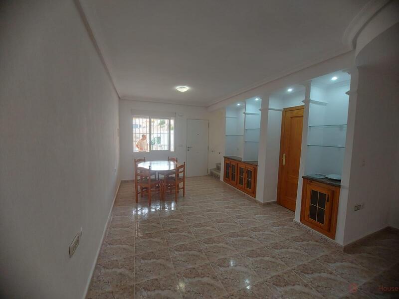 3 Cuarto Villa en venta