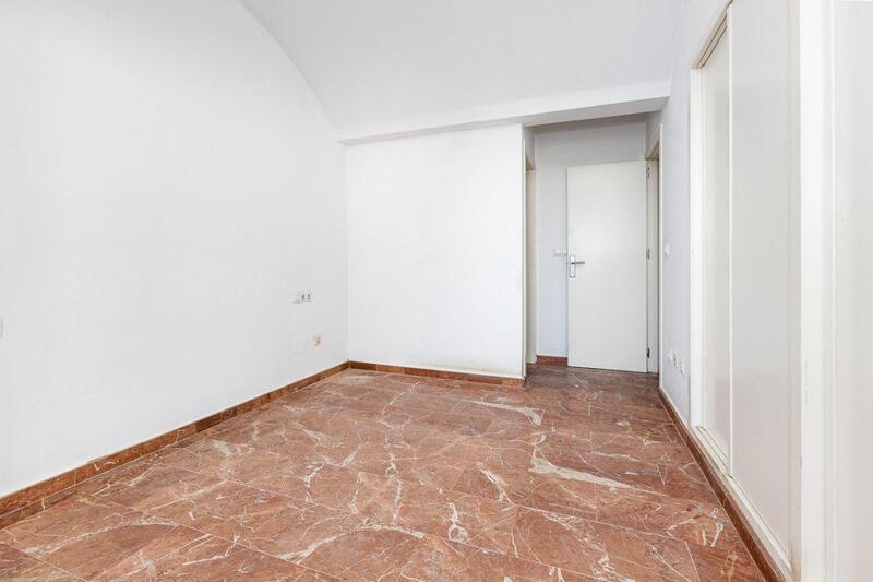 2 slaapkamer Appartement Te koop