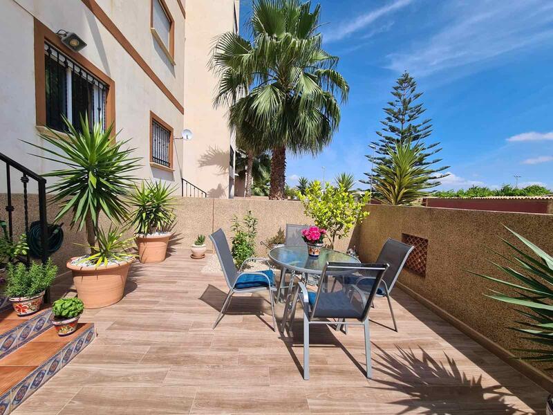 Villa for sale in Playa Flamenca, Alicante