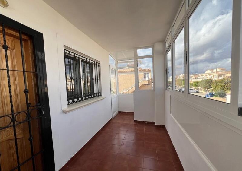 2 Cuarto Villa en venta