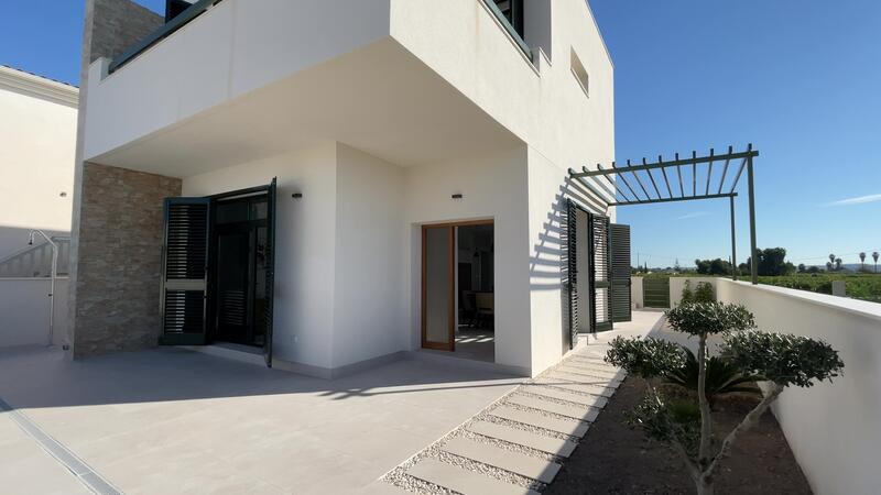 3 Cuarto Villa en venta