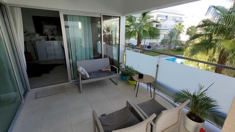 Apartamento en venta en La Zenia, Alicante