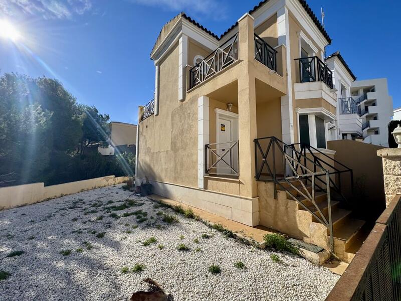 3 Cuarto Villa en venta