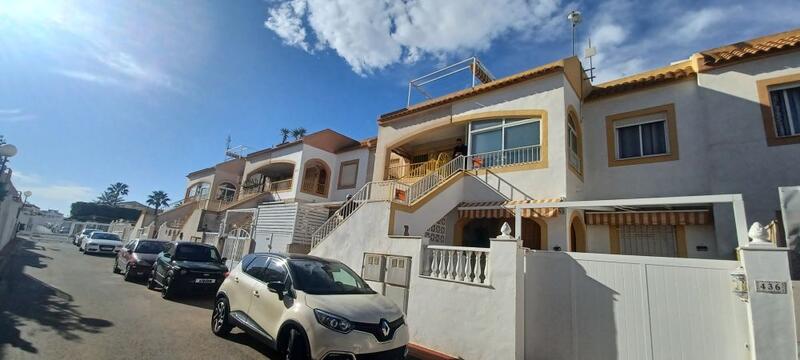 Villa for sale in Torrevieja, Alicante