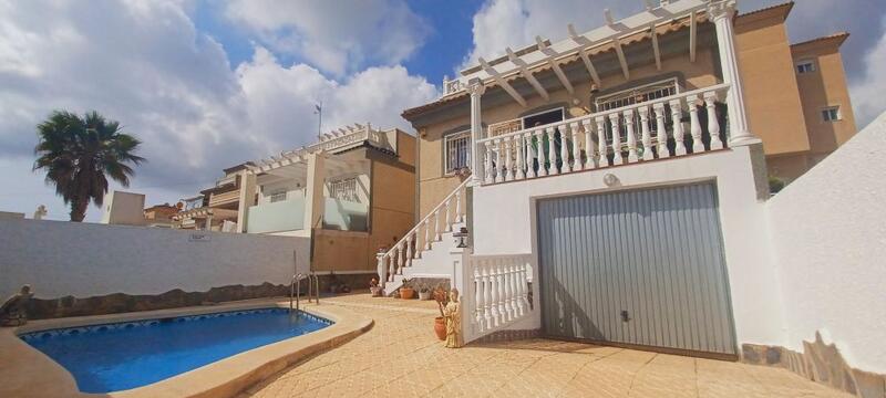 5 Cuarto Villa en venta