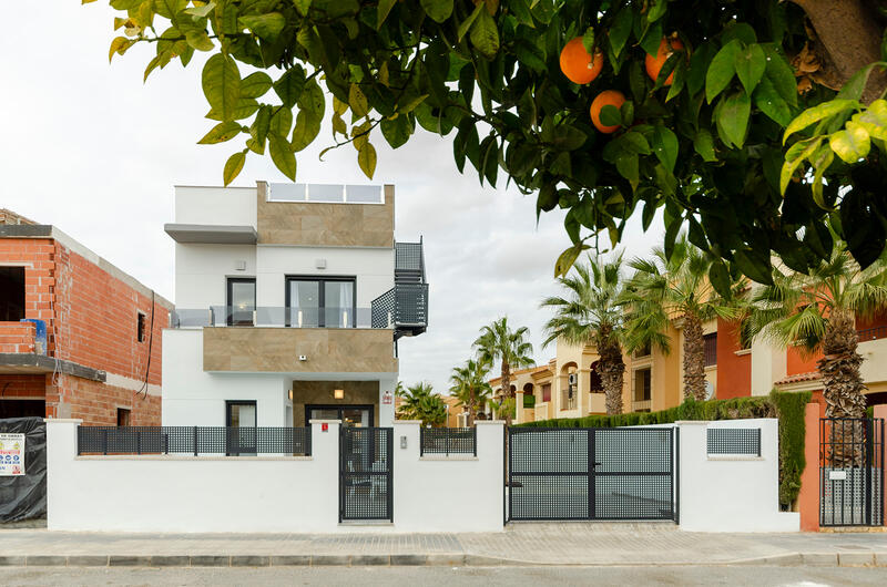 Villa till salu i Torrevieja, Alicante