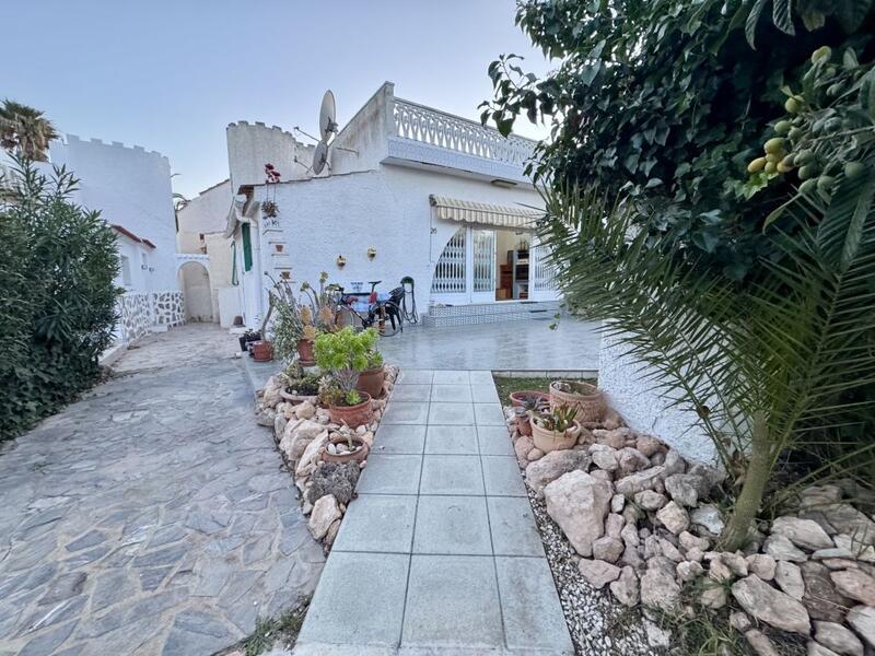 Villa à vendre dans Playa Flamenca, Alicante