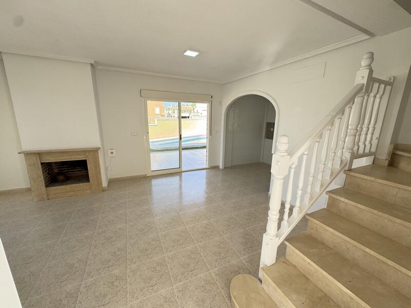 3 Cuarto Villa en venta