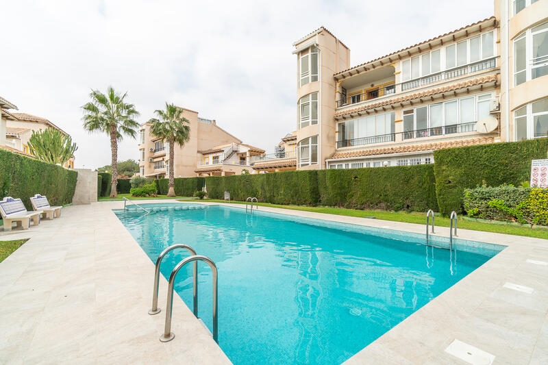 Apartamento en venta en Playa Flamenca, Alicante