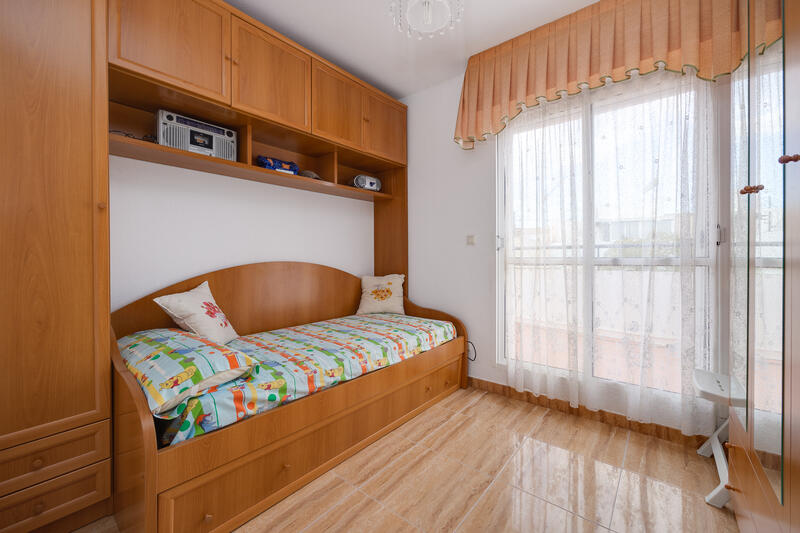 2 Cuarto Villa en venta