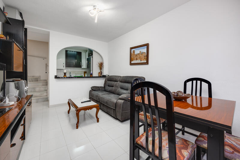 2 Cuarto Villa en venta