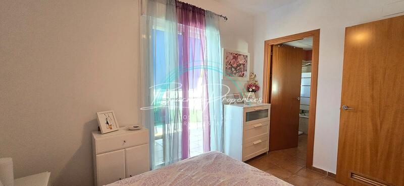 2 chambre Appartement à louer à long terme