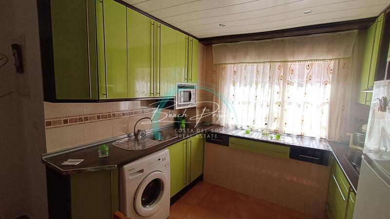 3 bedroom Apartment for Long Term Rent