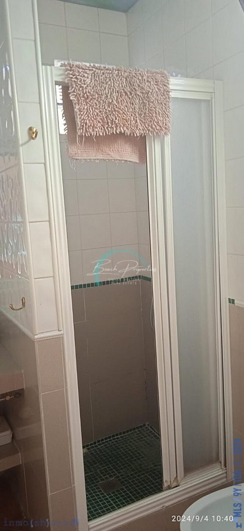 2 Cuarto Adosado en venta