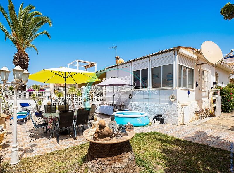 Townhouse for sale in Torrox, Málaga