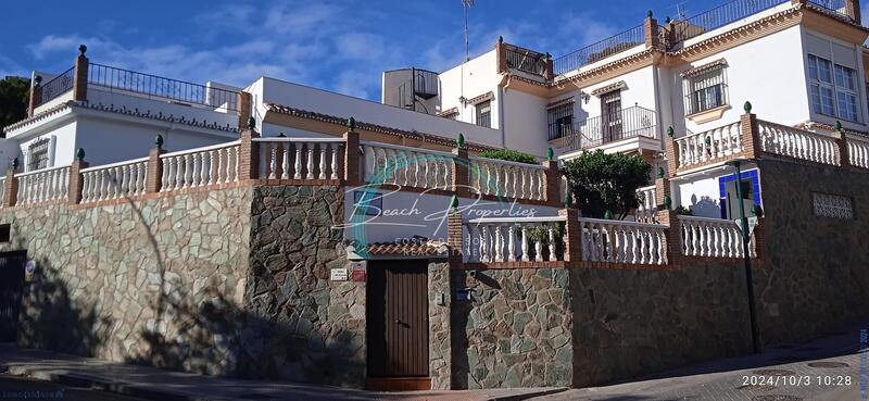 Townhouse for sale in Málaga, Málaga