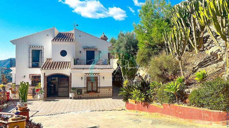 6 Cuarto Villa en venta