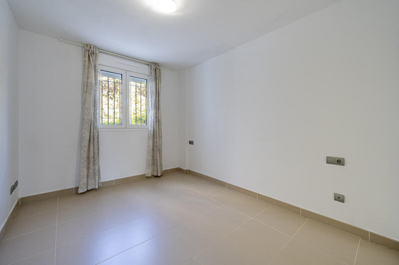 2 slaapkamer Appartement Te koop