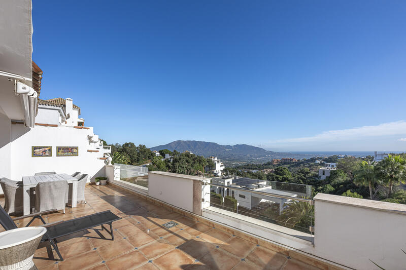 Apartment for sale in Marbella, Málaga