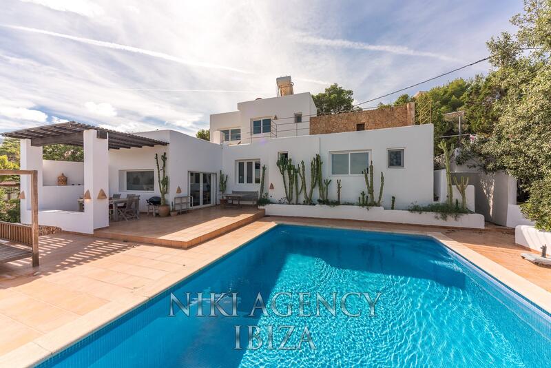 Villa til salgs i Sant Josep de Sa Talaia, Ibiza