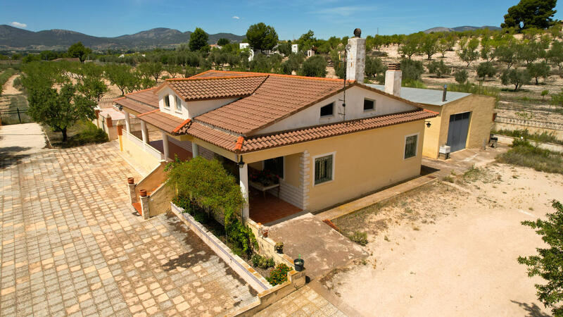 Villa til salg i Castalla, Alicante