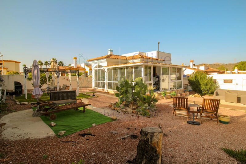 Villa til salgs i Hondon de las Nieves, Alicante